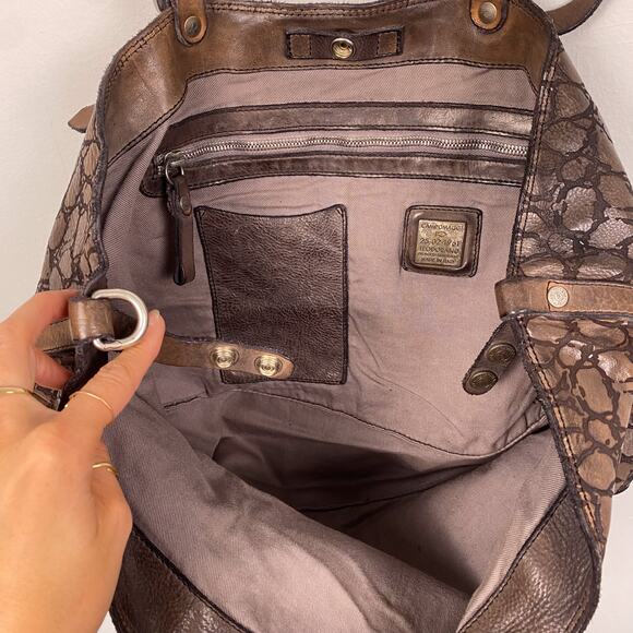 Campomaggi Centaurus in Crocodile Print Laser-Embossed Brown Leather - Picture 10 of 11